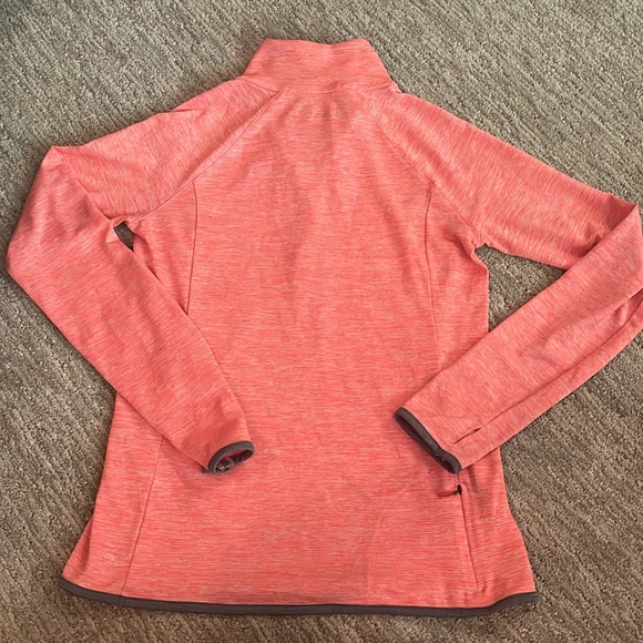 Under Armour quarter zip pullover - Picture 2 of 5